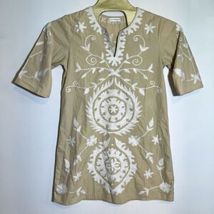 Ada Kamara Women's L Suzani Mini Dress Tan‎ White Embroidered 3/4 Sleeve Sheath